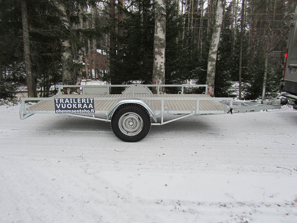 Traileri pieni 2016