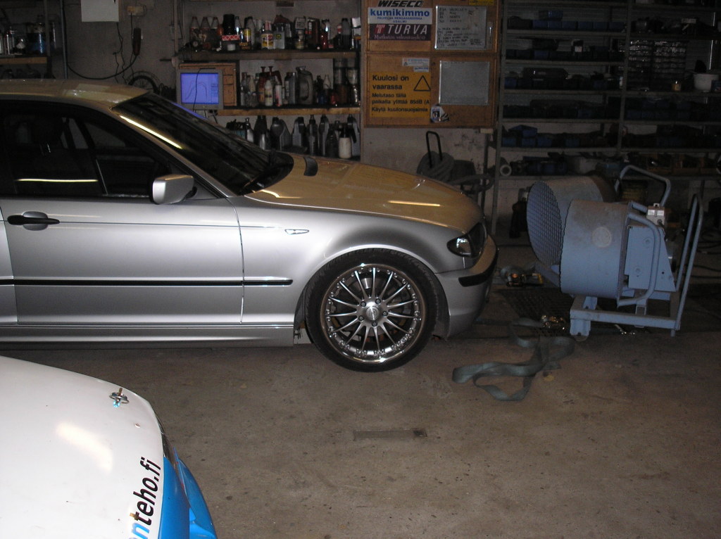 BMW 320 T