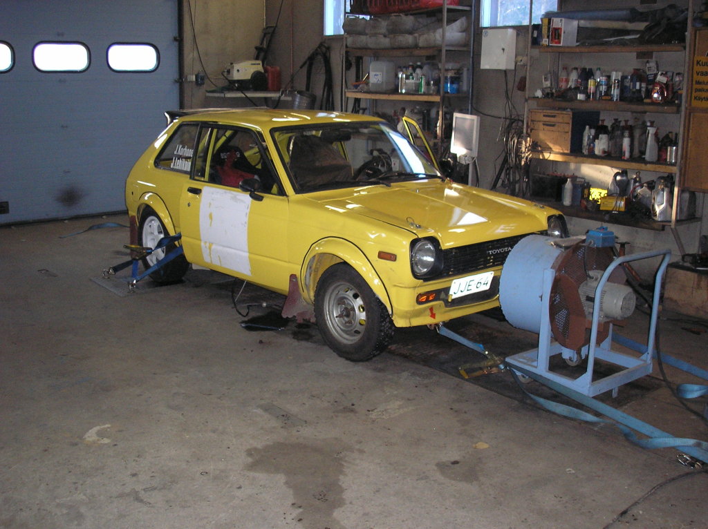 Toyota Starlet 1300cc